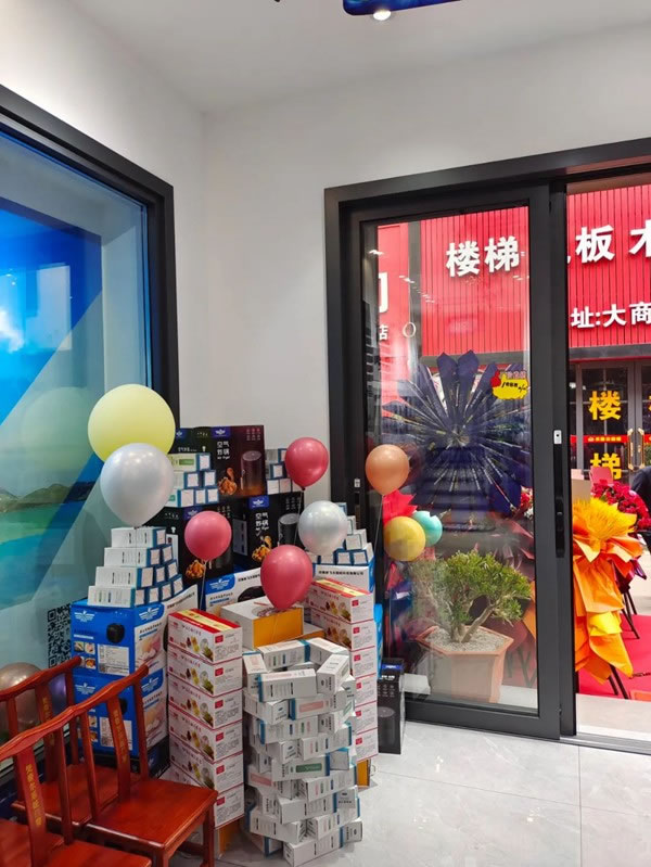 新店绽放 | 梵帝尔门窗云南昆明店开业活动圆满成功